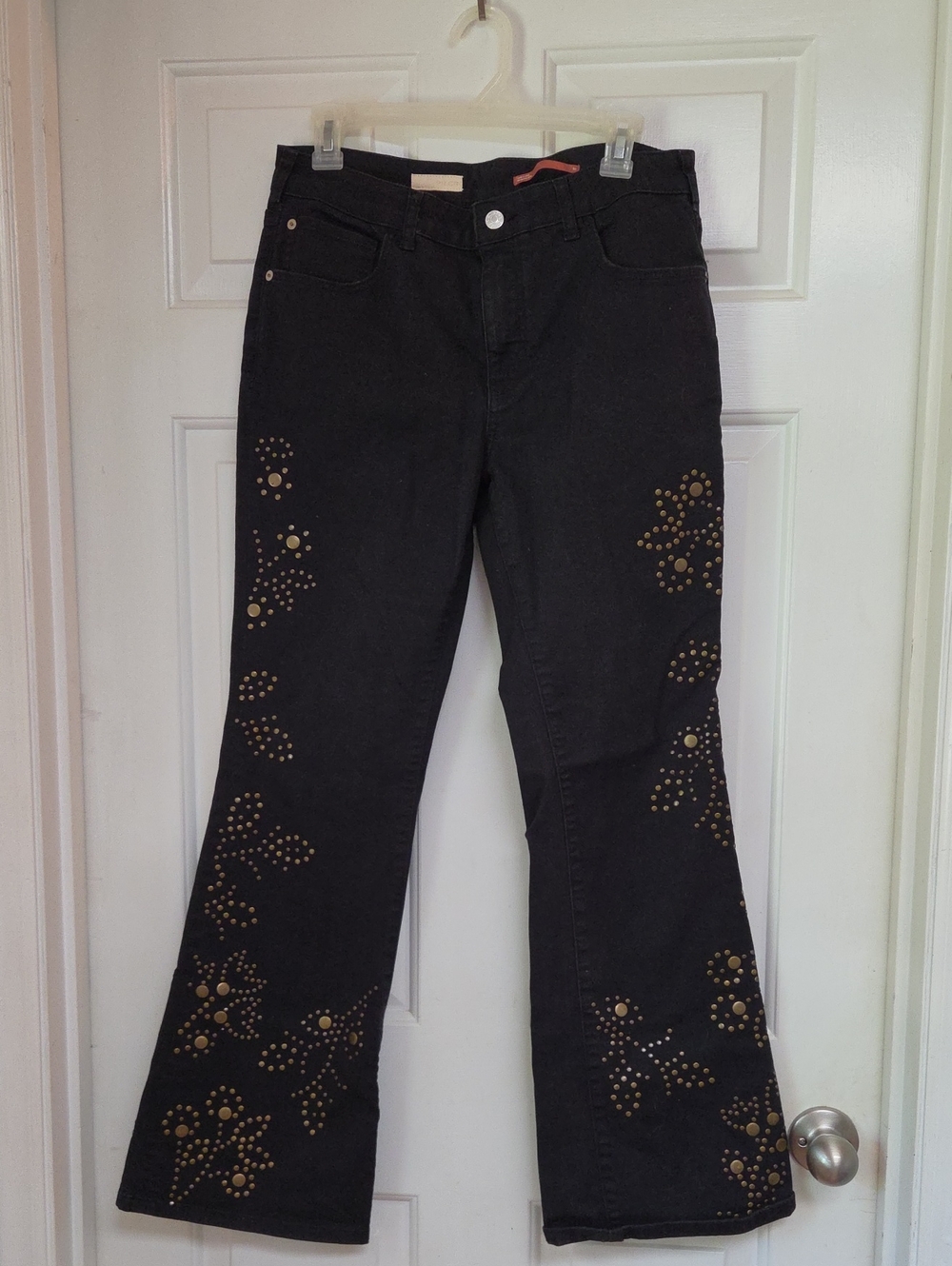 Pilcro Black High-Rise Jeans With Brass Embelishments. Size 30